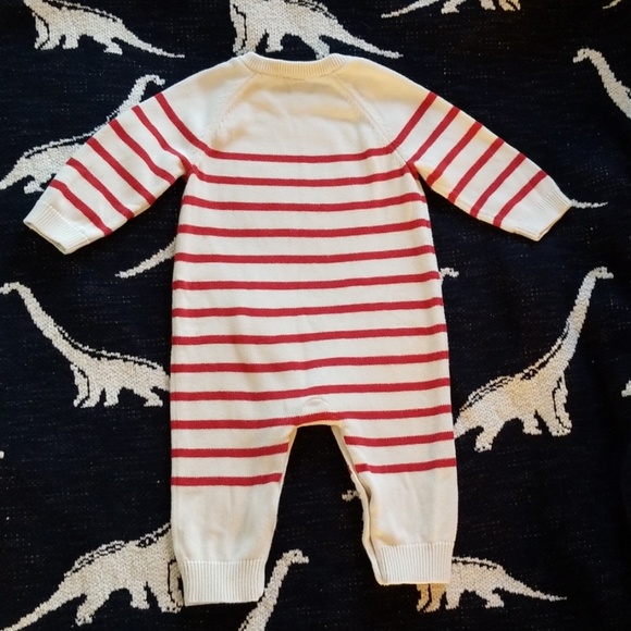 babyGap one piece sweater outfit. Size 6-12months - Picture 3 of 3